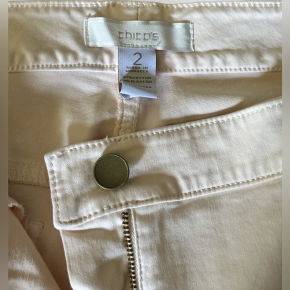 Chico’s size 2 Jean/Pant LIKE NEW - Picture 4 of 6